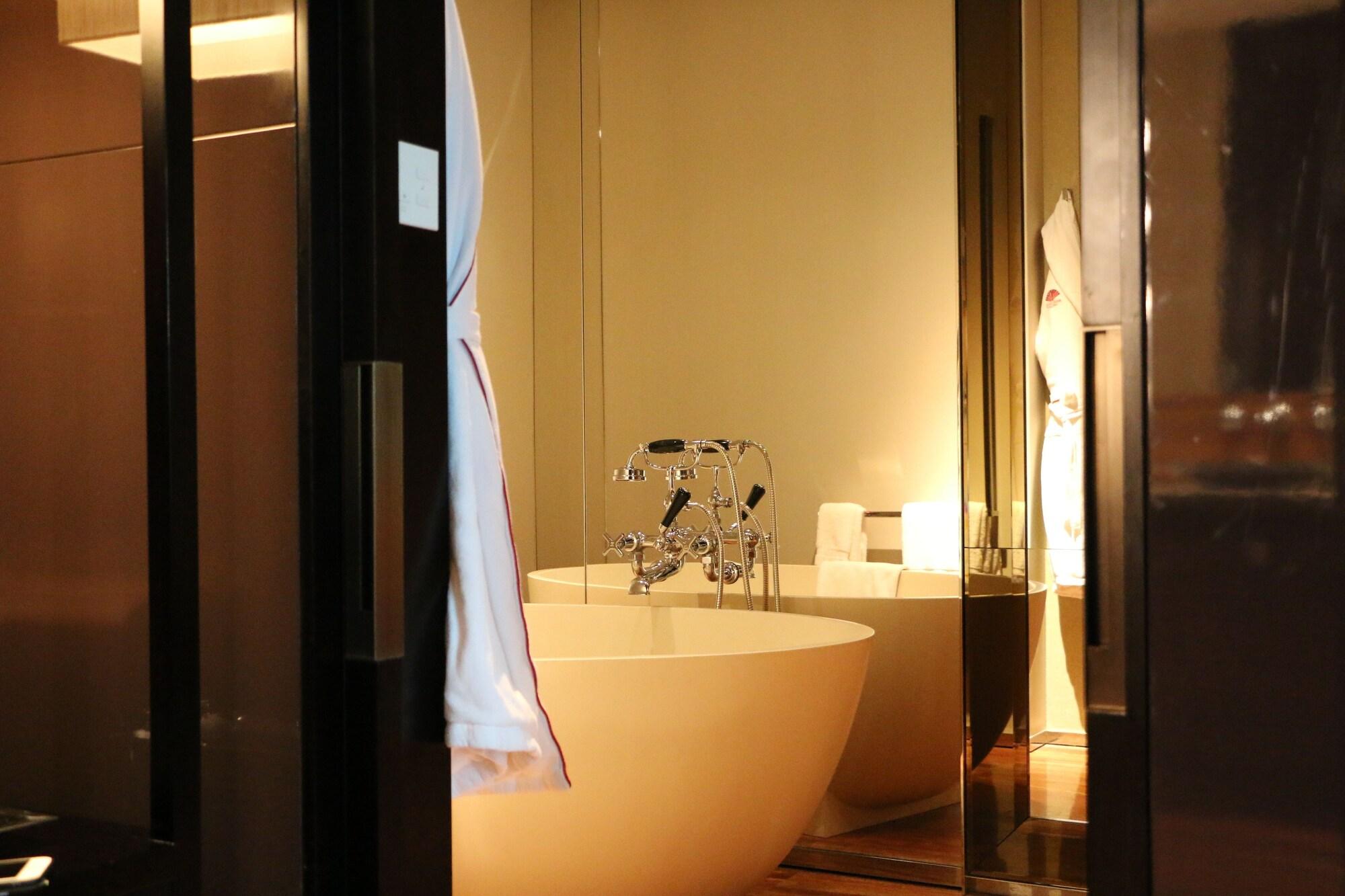 מלון Mandarin Oriental, גואנגג'ואו מראה חיצוני תמונה